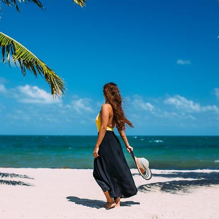 The Ellysian Boutique Hotel Placencia Екстериор снимка