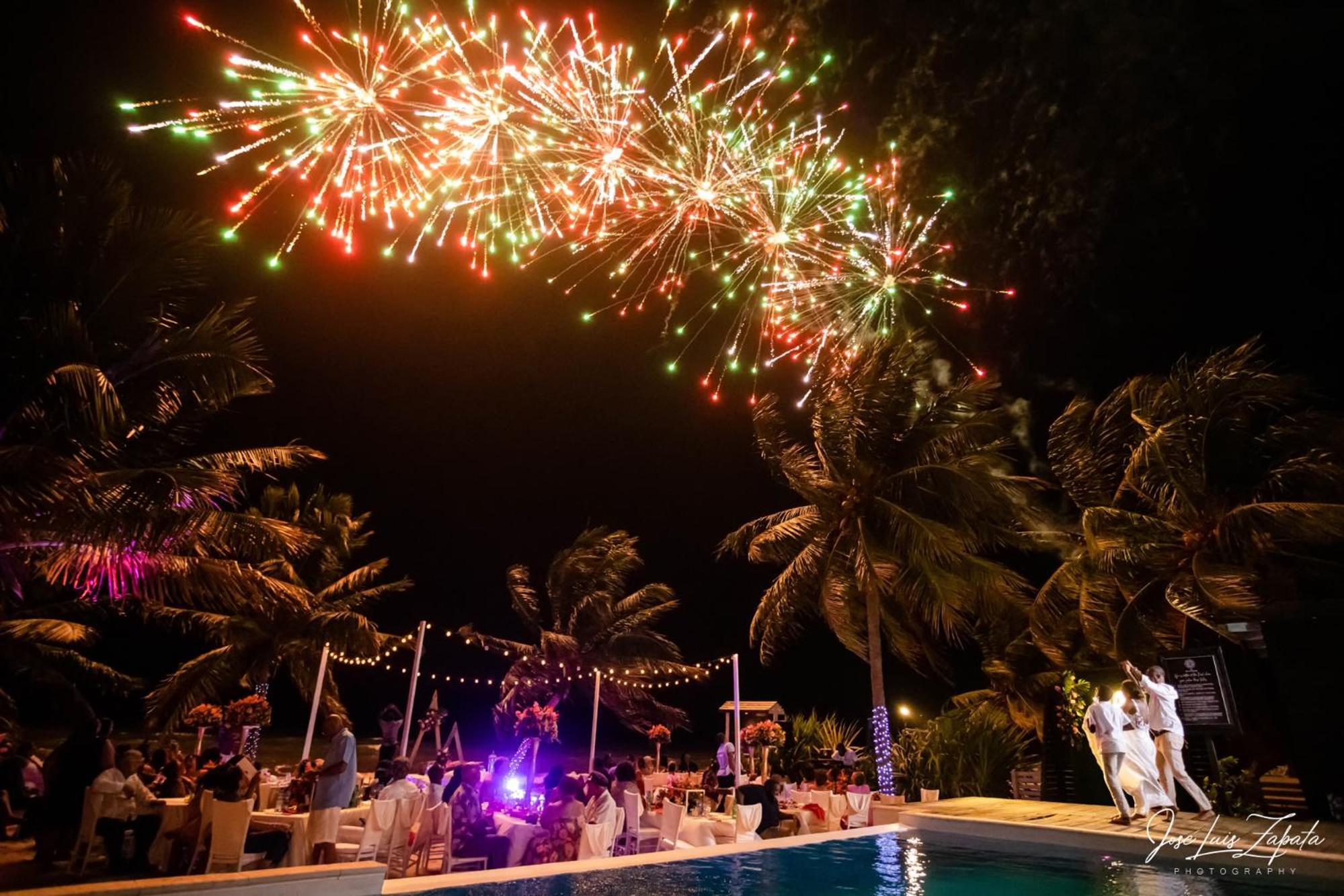 The Ellysian Boutique Hotel Placencia Екстериор снимка